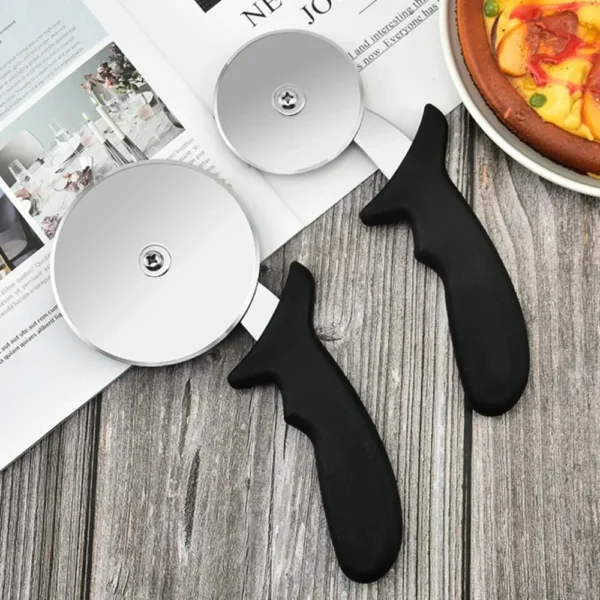 Stainless Steel Pizza Cutter - Image 4